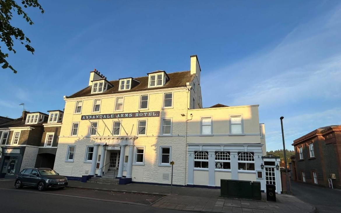 Annandale Arms Hotel موفات المظهر الخارجي الصورة