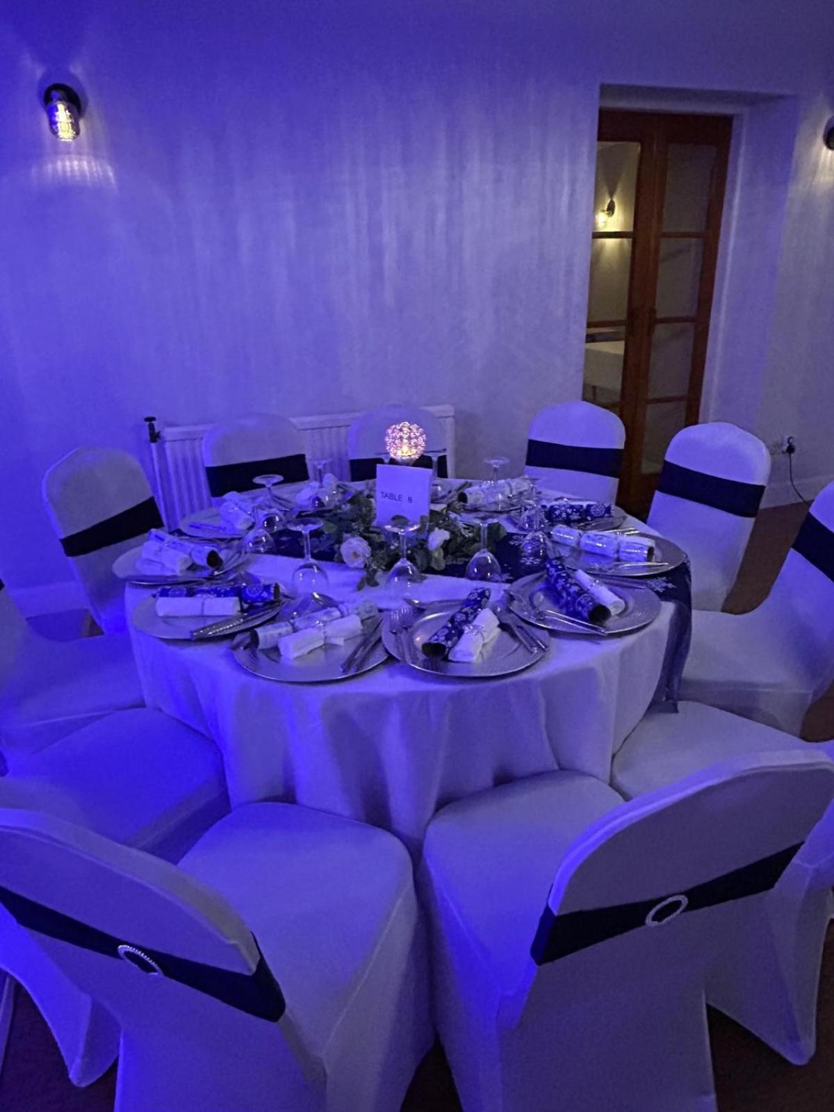 Annandale Arms Hotel موفات المظهر الخارجي الصورة